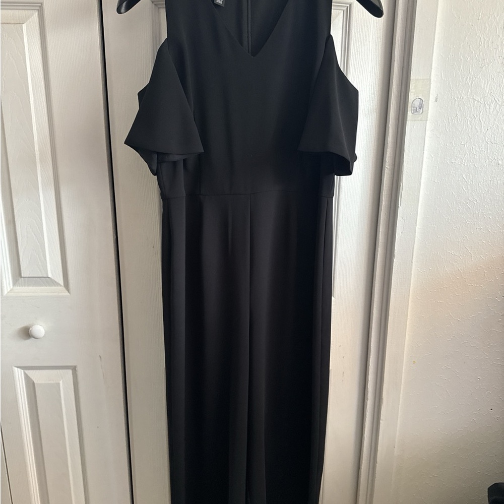 Alfani Black V-Neck Garment